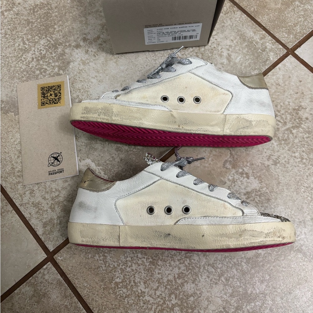Golden Goose Superstars - Picture 6 of 7